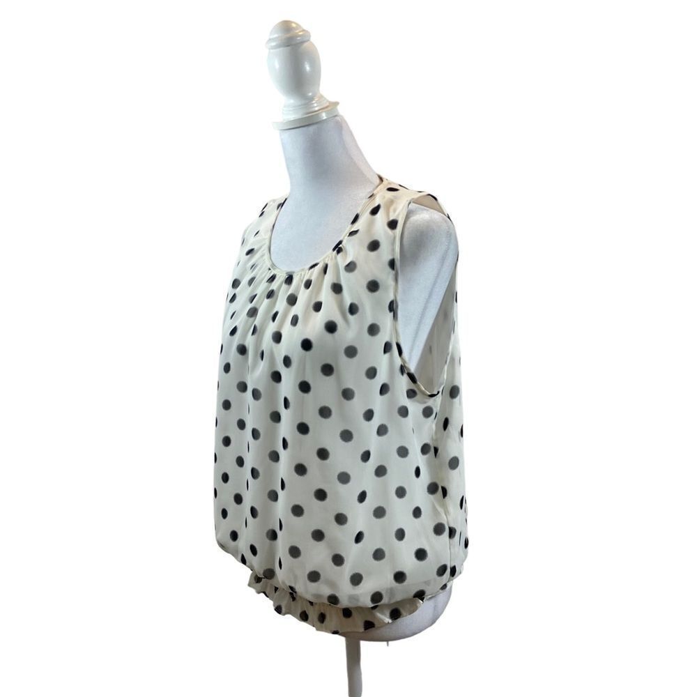 Collective Concepts White with Black Polka Dots‎ Sleeveless Blouse Size Large